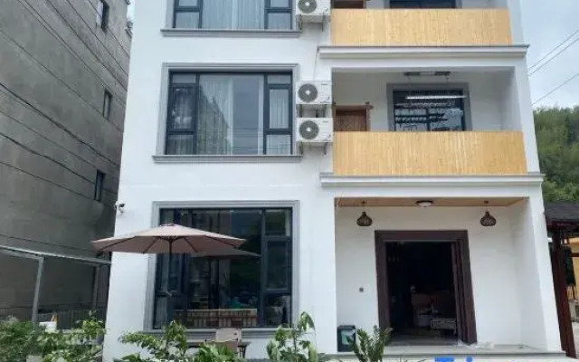 Lixia B&B
