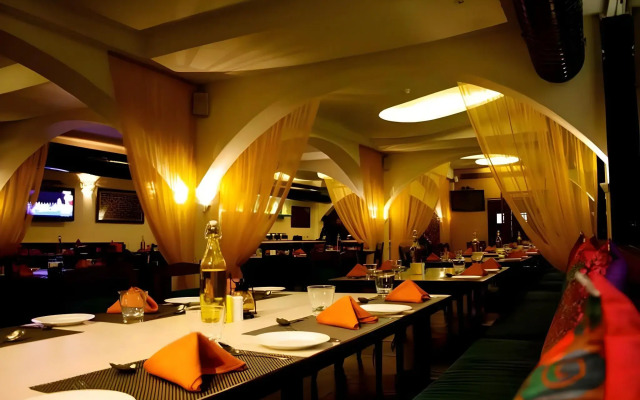 OYO Premium Karkhana Secunderabad