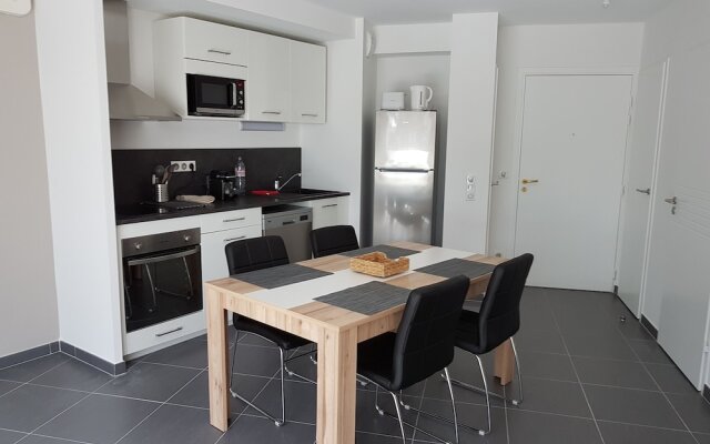 Appartement Neuf Stylé Proche Gare Sud