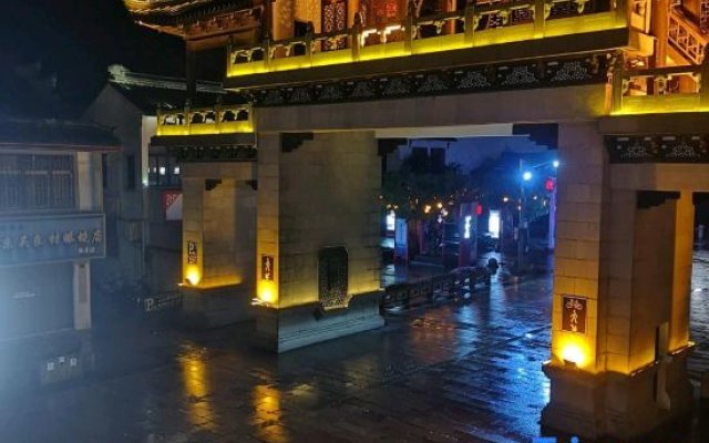 Liangxi Hotel
