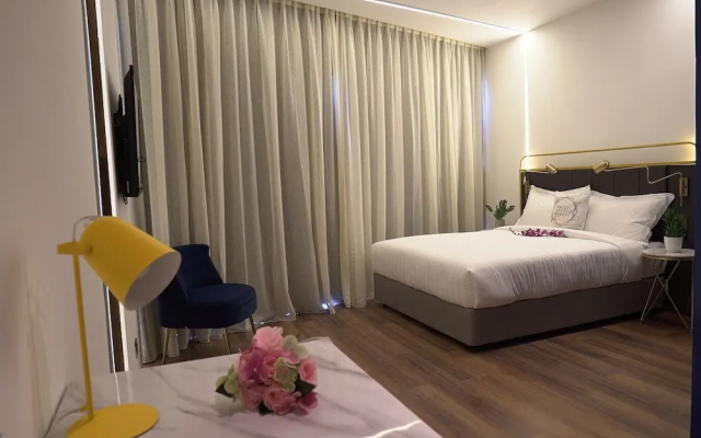 Regatta Suites Kuching