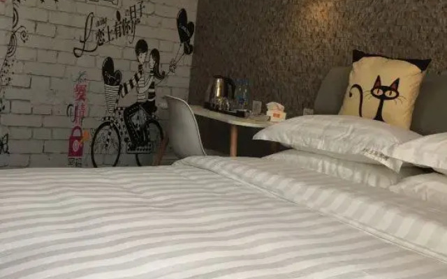 Xinyue Hotel