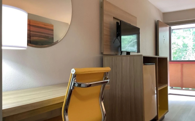 Days Inn Kingdom City