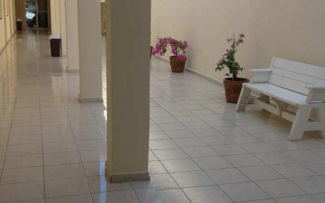 Hotel Nautico Inn