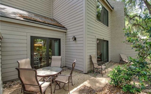 Heritage Villas 2307 by RedAwning