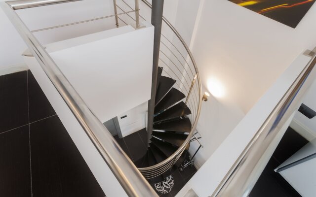 Dobo Homes Manoteras I Apartment