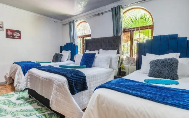 Joyous Luxuries Guesthouse