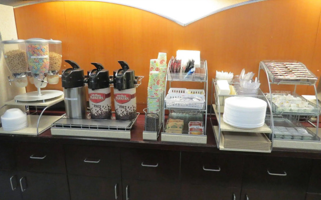 Rocky Inn Express
