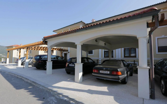 Poville Residence