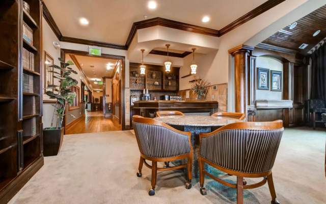 Global Luxury Suites at Forrestal