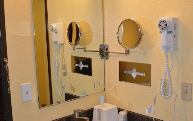 Americas Best Value Inn-Burnsville/Minneapolis
