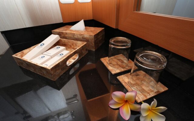 Hotel Ombak Paradise