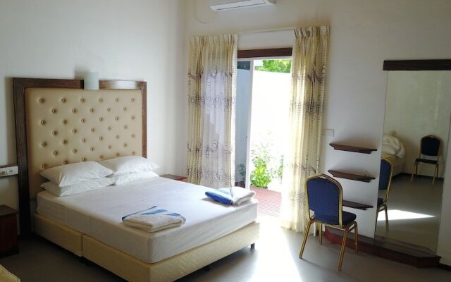 Thoddoo Inn
