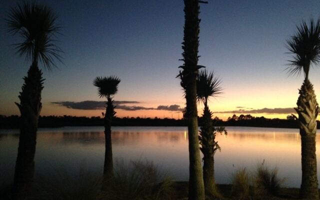 Vista Cay Star 3 Bedroom Condo by Redawning