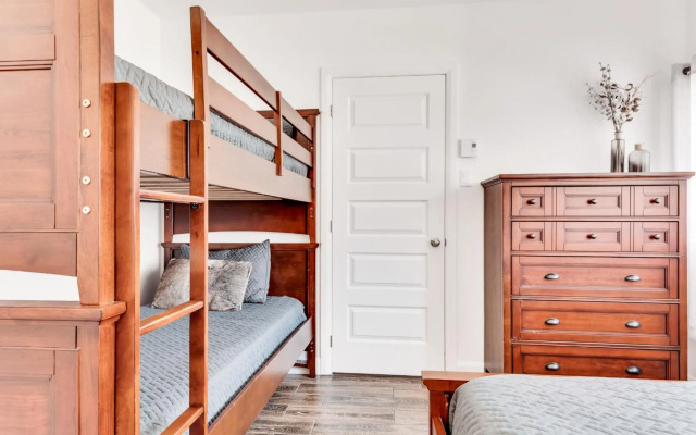 25- Chalet à Louer à Stoneham