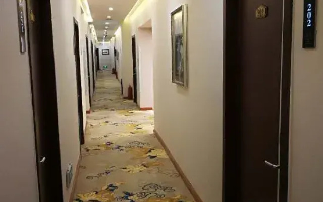 Taihua Hotel