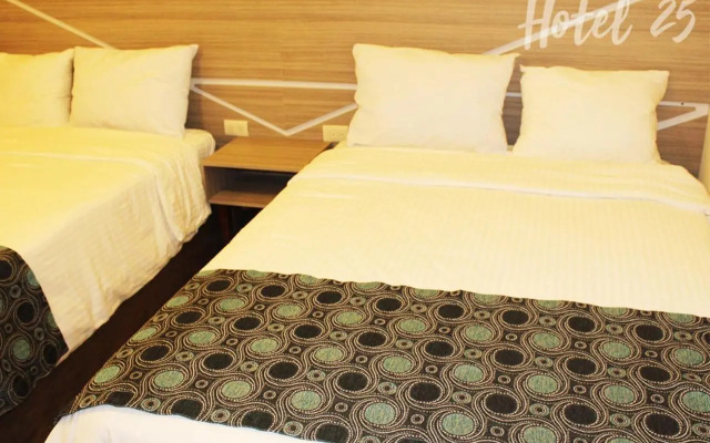 HOTEL25