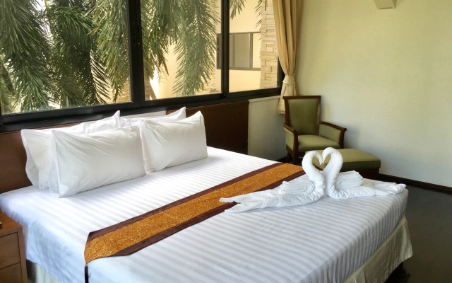 Suwan Golf and Country Club