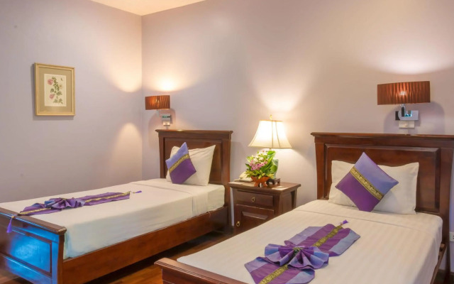 Phuwanalee Resort