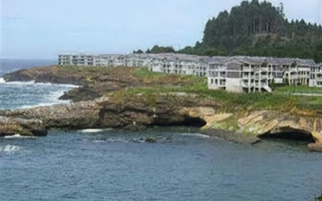 Whale Pointe at Depoe Bay