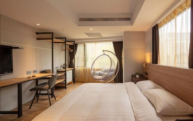 RF Hotel - Zhongxiao