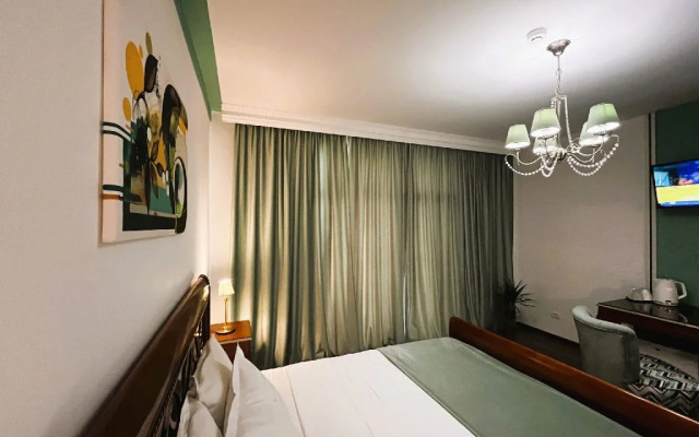 . RIVIERA 990 - Camere de Inchiriat