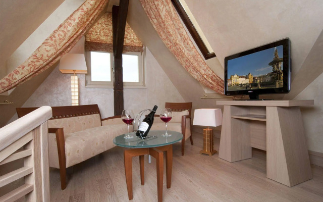 Zvon Design Suites