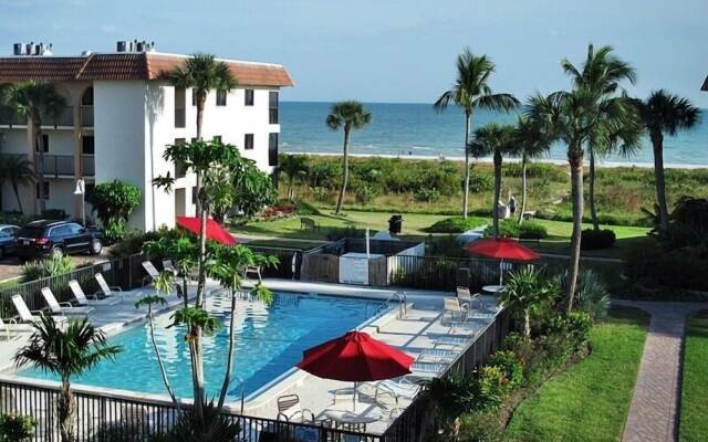 Sandalfoot Beachfront Condominium