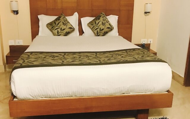 Skylink Suites & Apartments