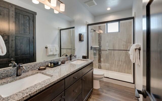 Arrow Luxury Townhomes by Winter Park Escapes