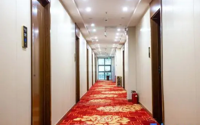 Wuhu Yilv Business Hotel (Government Affairs Center Fangte Branch)