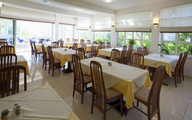 Vila 4m - Boarding House And Apartments