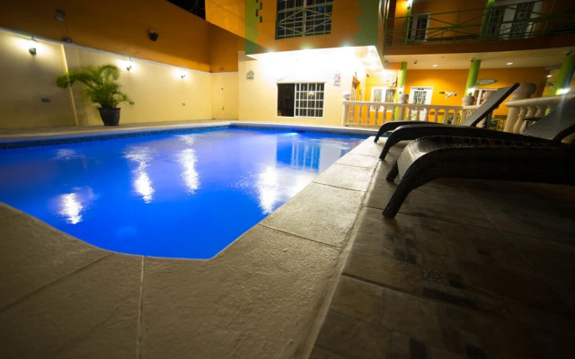 Beverly's Oasis Suites