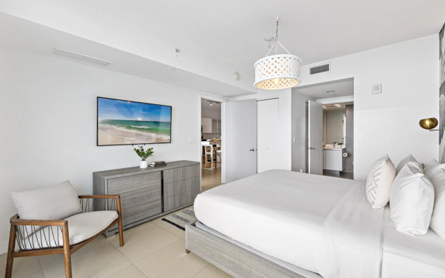 Dharma Home Suites Miami at Monte Carlo