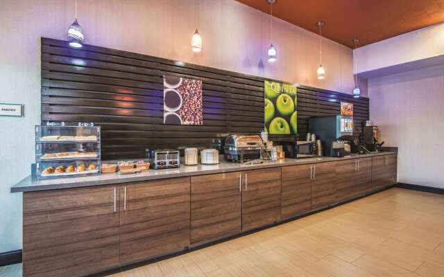 La Quinta Inn & Suites by Wyndham Guthrie