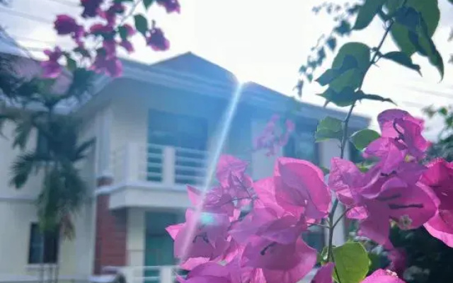 Yurui Hot Spring Garden Hotel