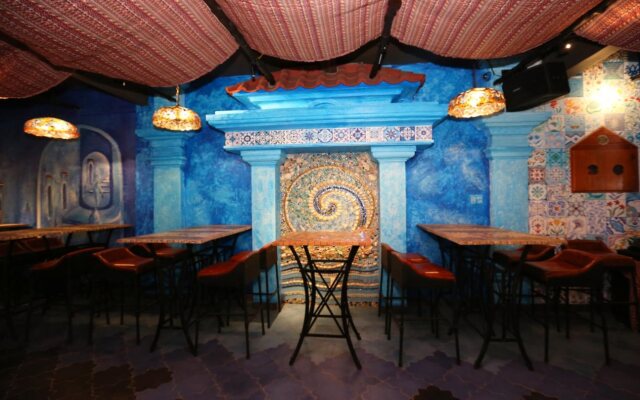 Aquarizon Boutique Hostel & City Bar