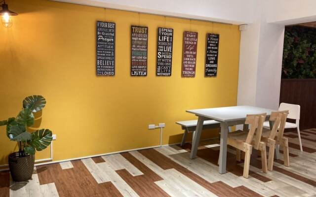 Owl Hostel