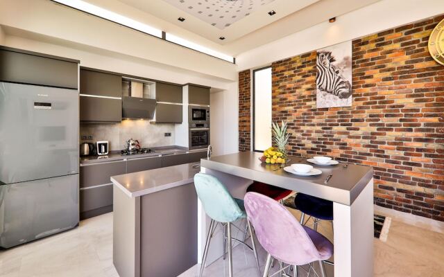 Sevil Iki in Gelemi Mahallesi