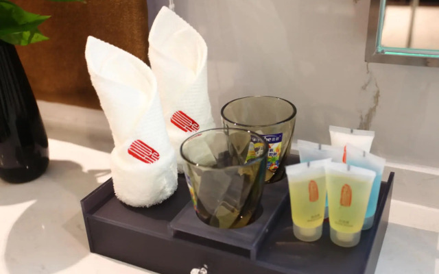 Luoyang Yihe Hotel