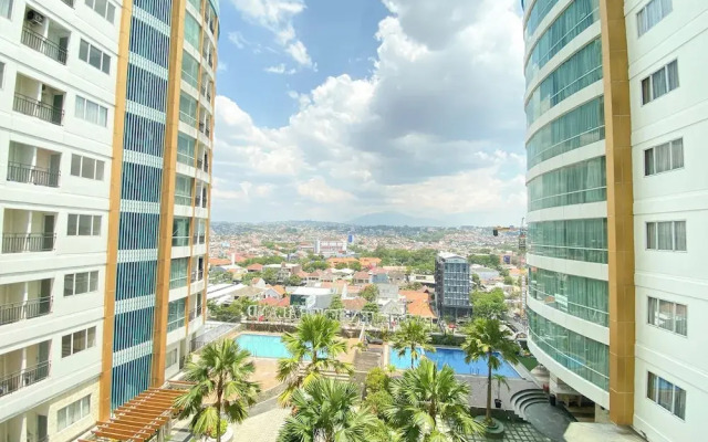 Cozy and Modern Studio Apartment Sentraland Semarang