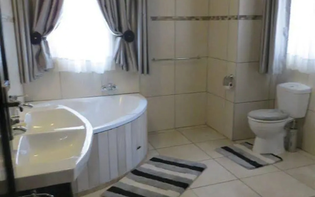 Silverton Travel Lodge