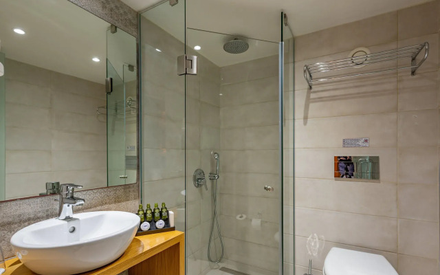 Minos Hotel
