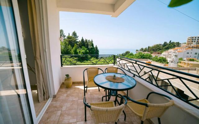 Apartments Lungo Mare