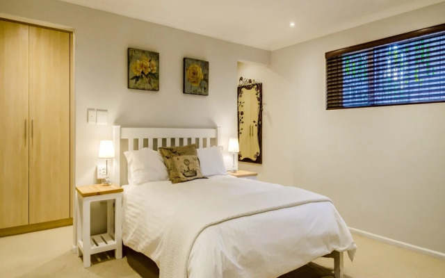 Spindrift in Camps Bay