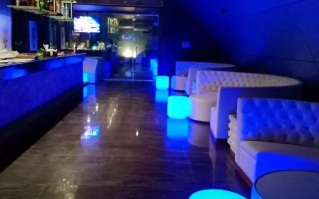 Sapphire Premium Hotel & Suite