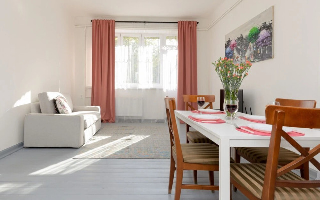 Apartment Aleja Wilanowska by Renters