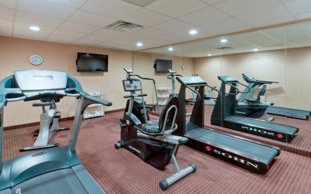 Holiday Inn Express & Suites Ashtabula-Geneva