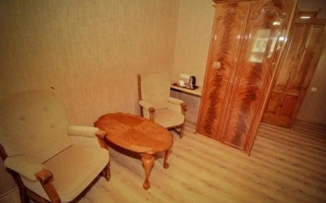 Hotel 5 Rooms