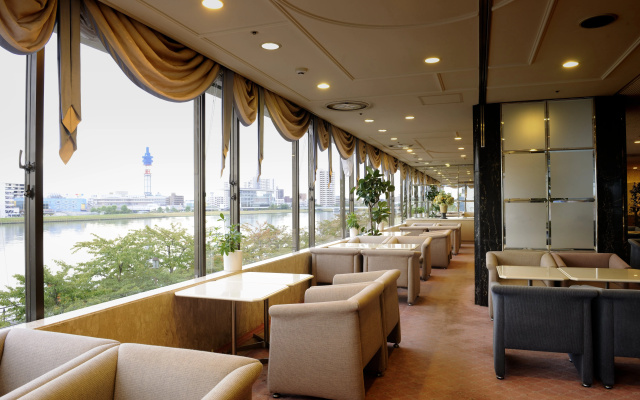 Hotel Okura Niigata – Guest Rooms – Niigata